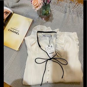 Zara blouse size L